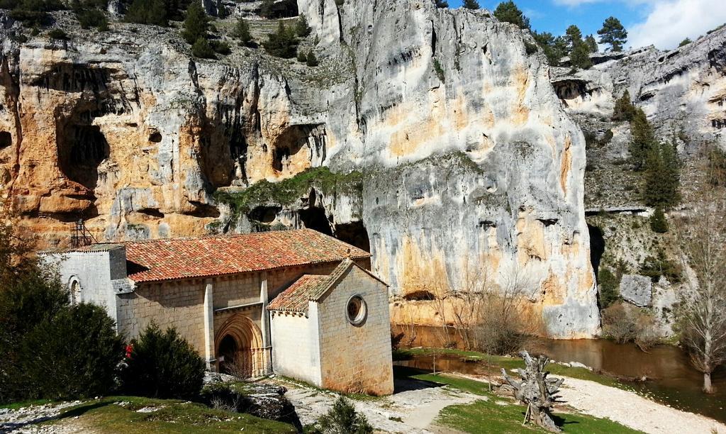 Casa Rural Patino Guest House Quintanas de Gormaz ภายนอก รูปภาพ