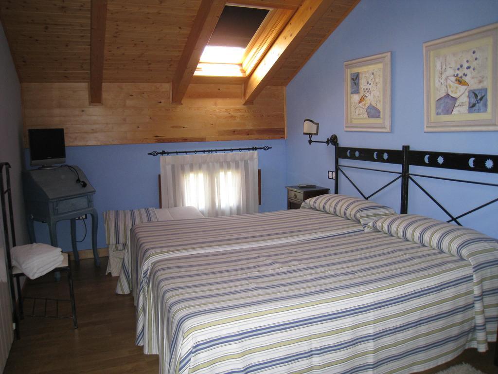 Casa Rural Patino Guest House Quintanas de Gormaz ภายนอก รูปภาพ